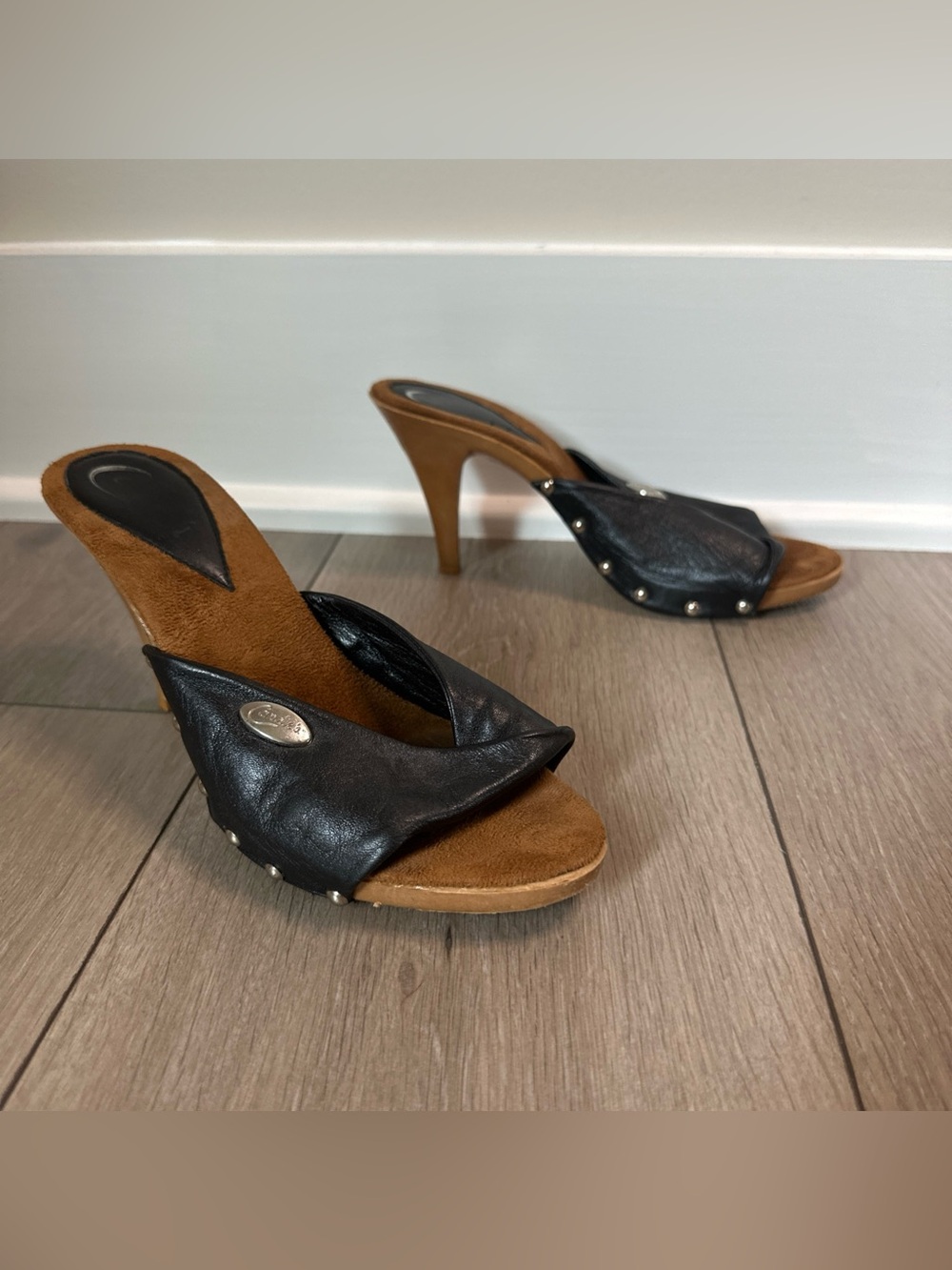 Vintage Size 8 1980s Candies Twist Leather Sandals High Heels Slides Sexy Black
